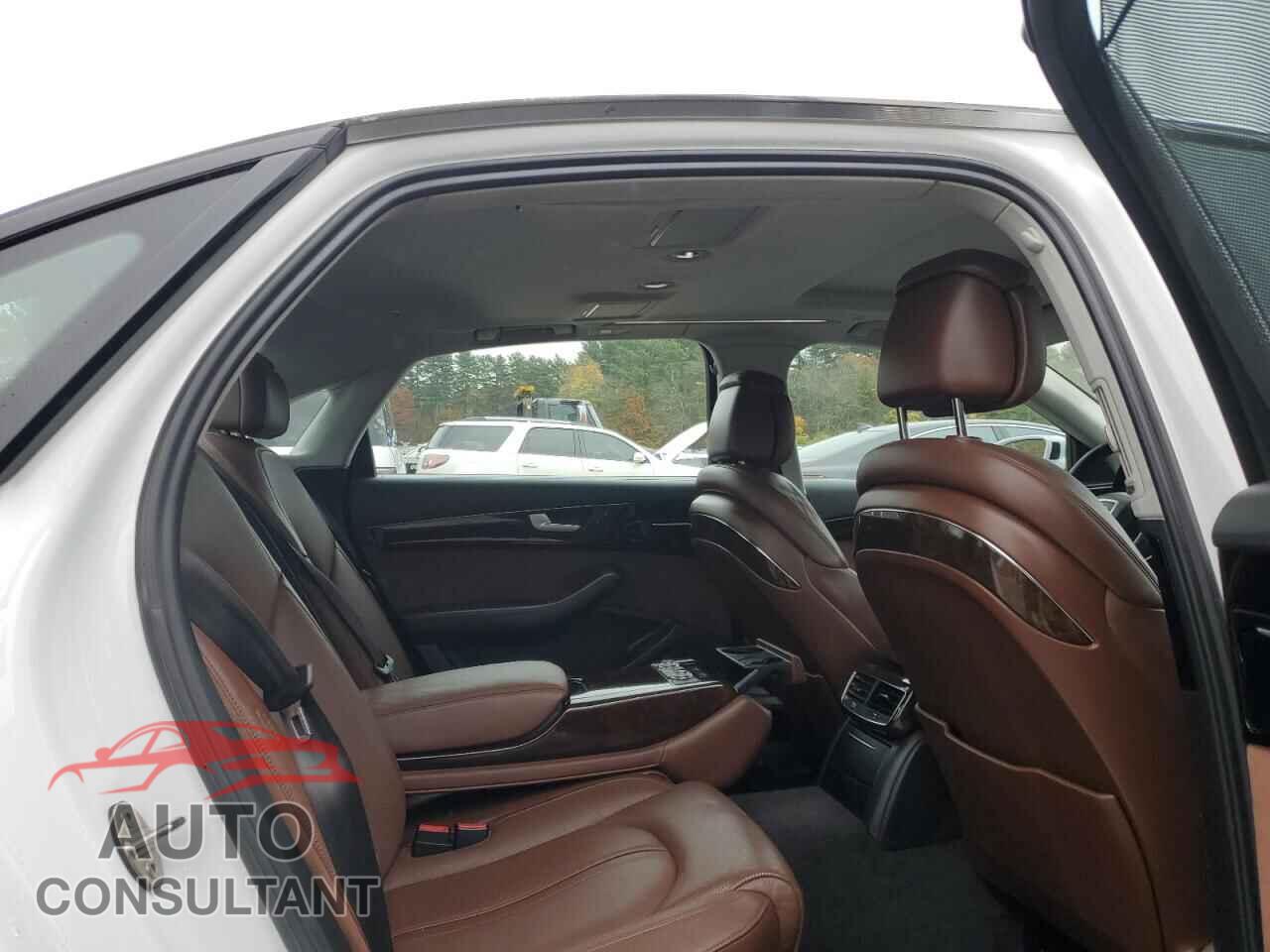 AUDI A8 2015 - WAU32AFD9FN020943