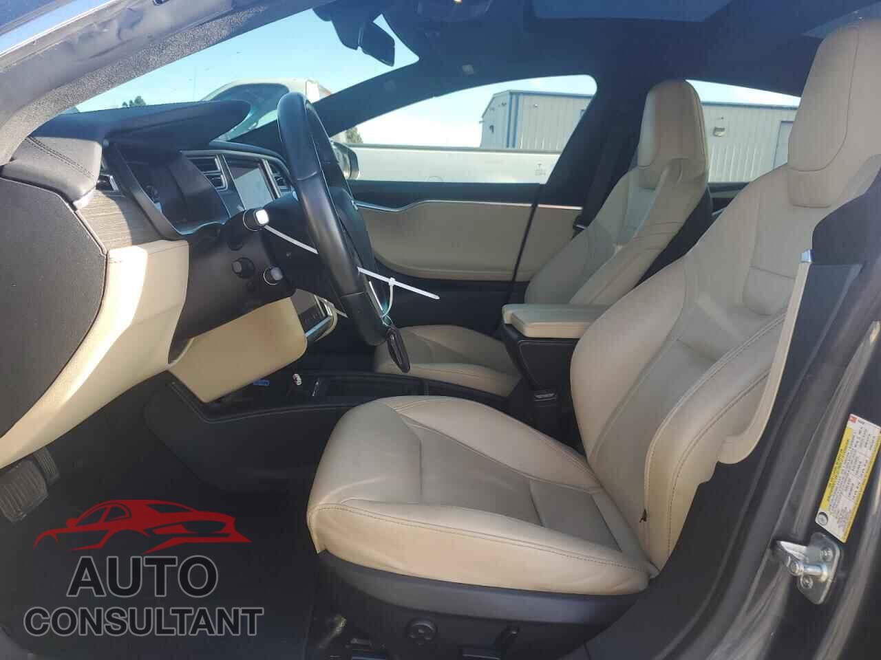TESLA MODEL S 2016 - 5YJSA1E13GF164335