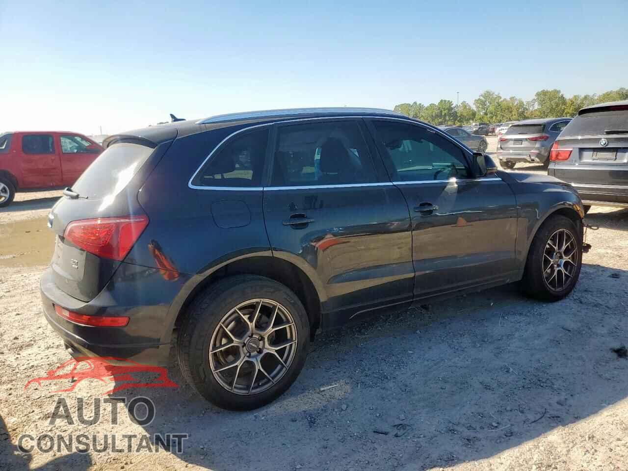 AUDI Q5 2012 - WA1LFAFP2CA107680