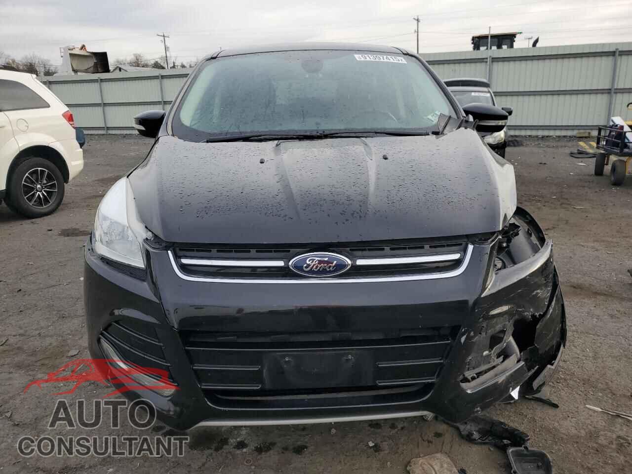FORD ESCAPE 2013 - 1FMCU9H95DUA47351