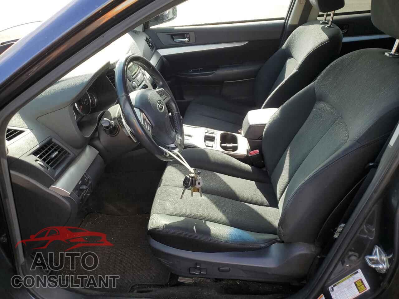 SUBARU OUTBACK 2013 - 4S4BRBCC2D3277684