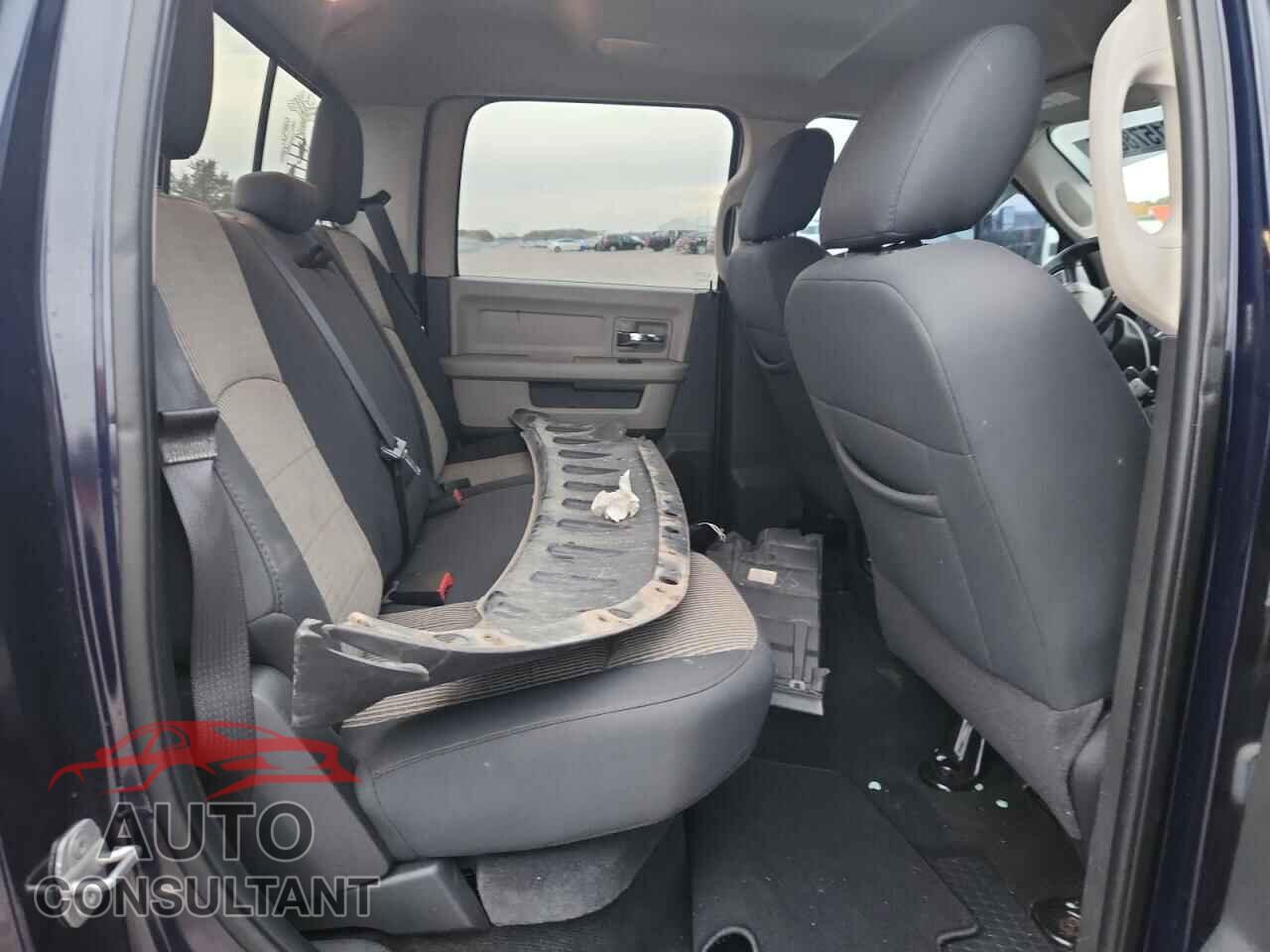 DODGE RAM 1500 2012 - 1C6RD7LT0CS155996