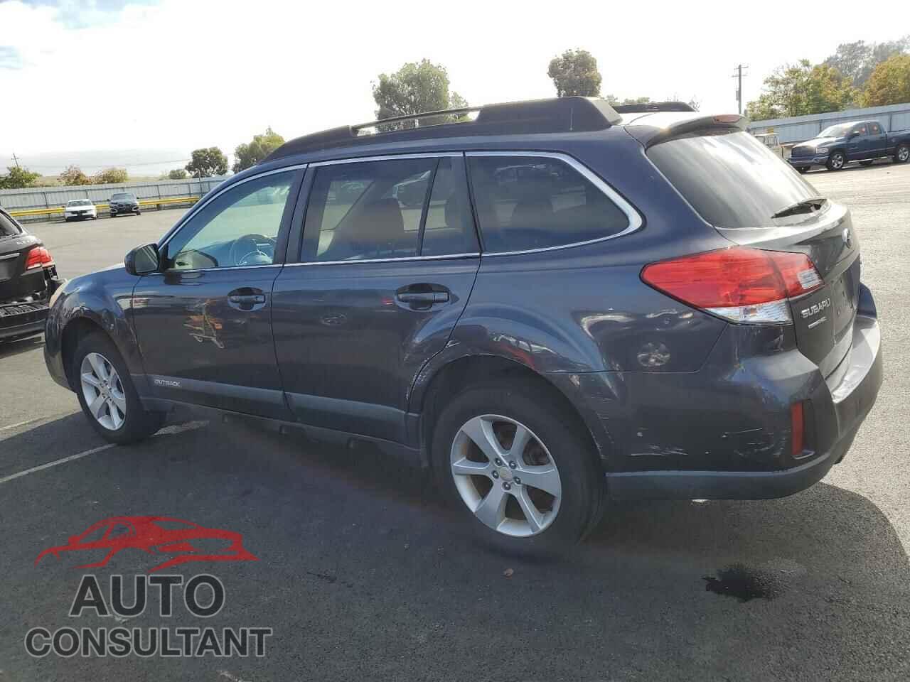 SUBARU OUTBACK 2013 - 4S4BRBCC2D3277684