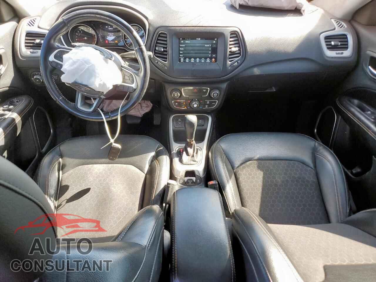 JEEP COMPASS 2020 - 3C4NJCBB3LT133846