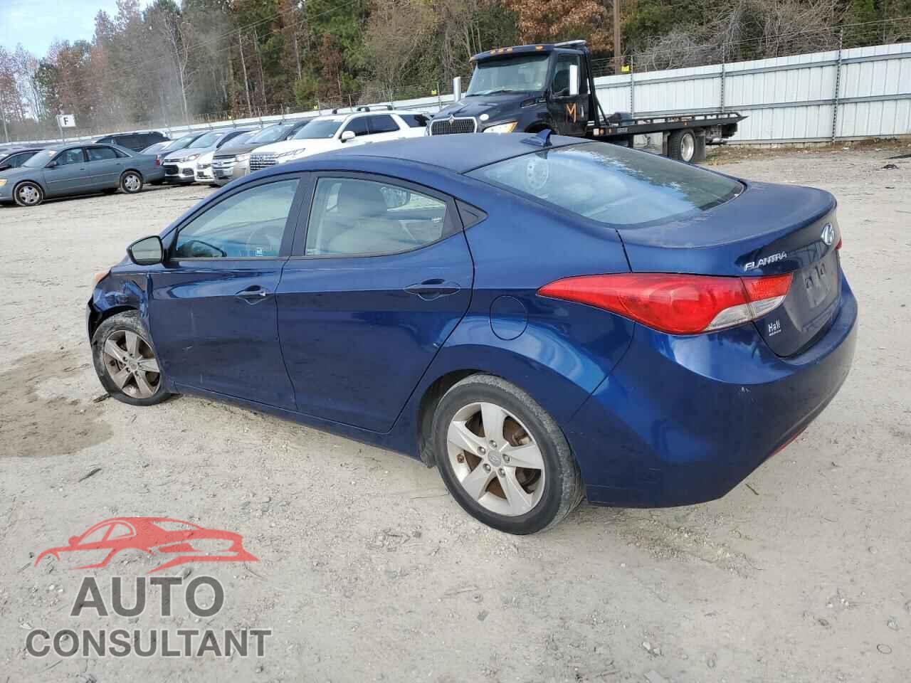HYUNDAI ELANTRA 2013 - KMHDH4AE3DU791002