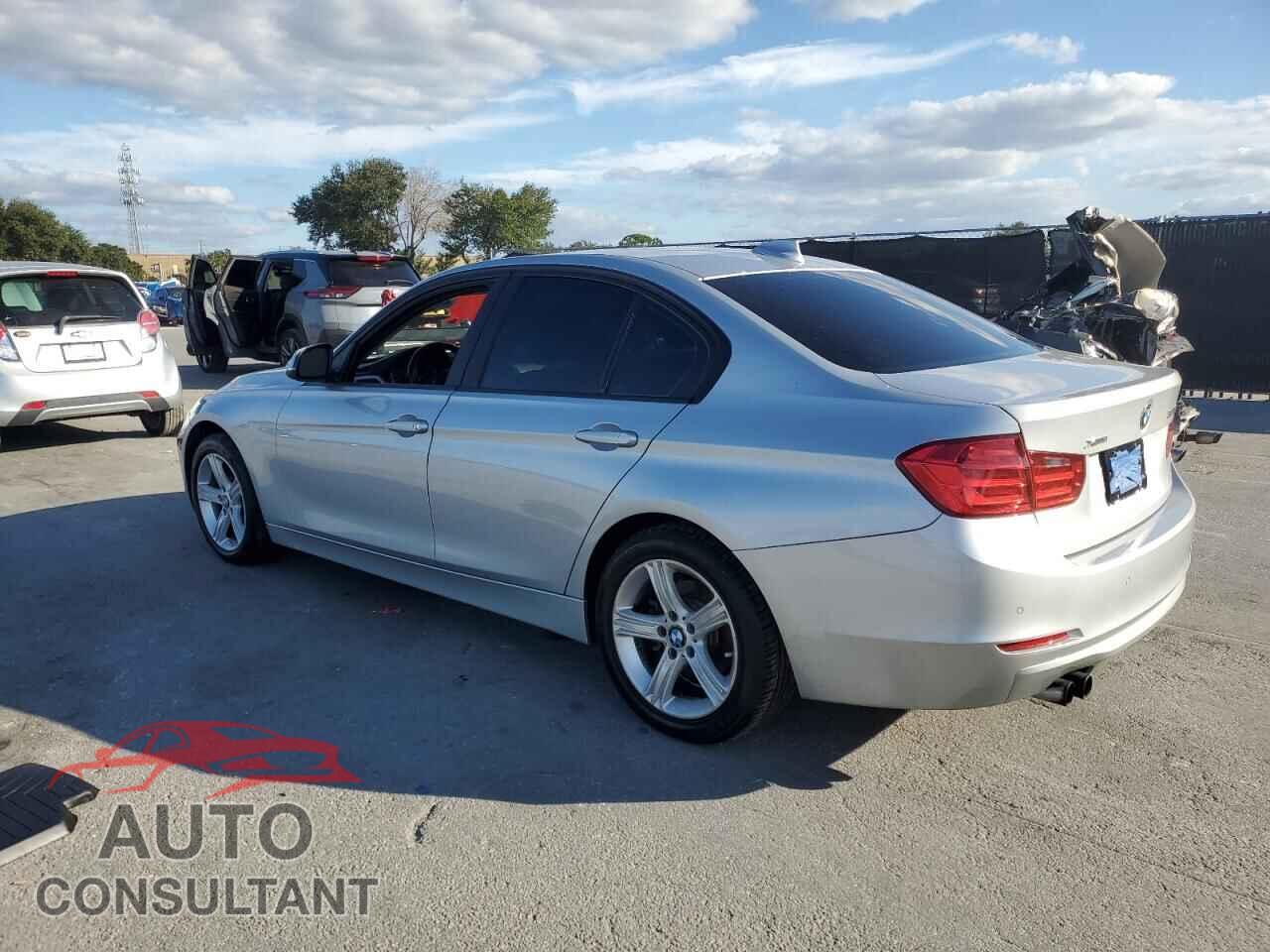 BMW 3 SERIES 2013 - WBA3B5C58DF594607