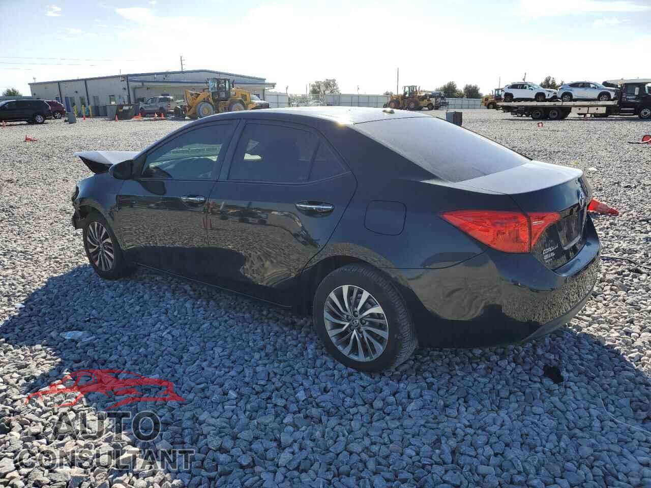 TOYOTA COROLLA 2017 - 2T1BURHEXHC847689