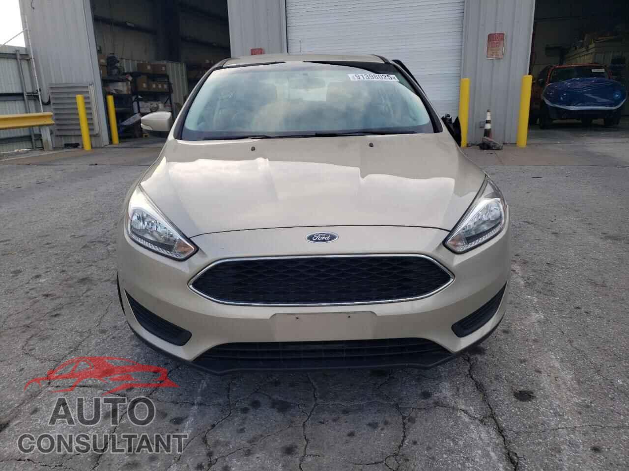FORD FOCUS 2017 - 1FADP3K20HL342464