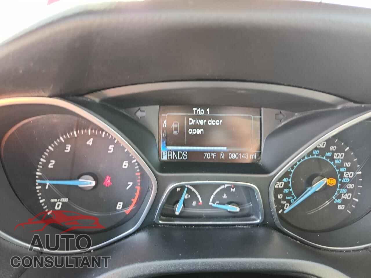 FORD FOCUS 2012 - 1FAHP3H26CL314377