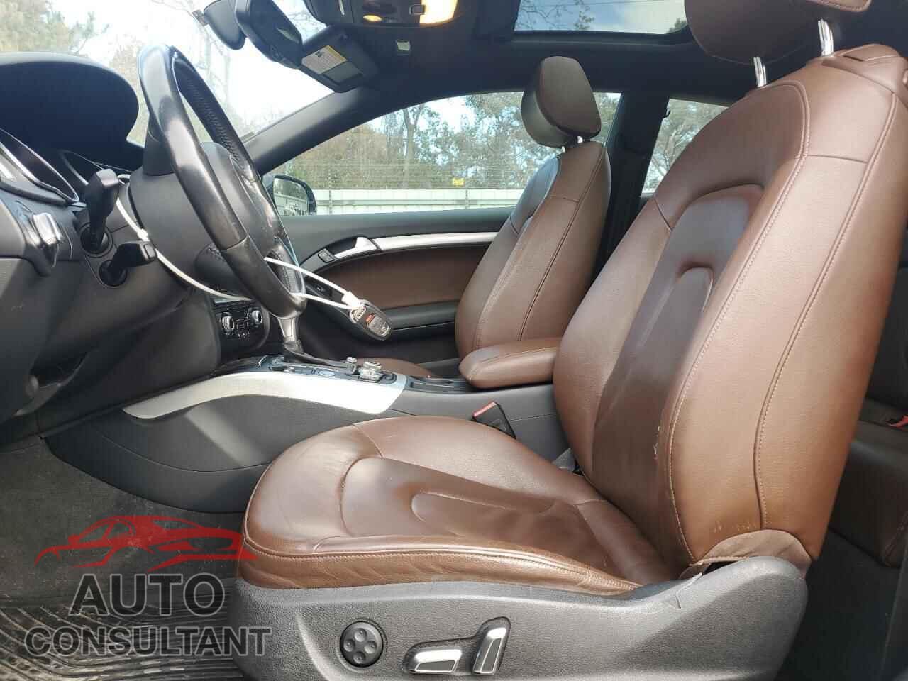AUDI A5 2013 - WAULFAFRXDA068472