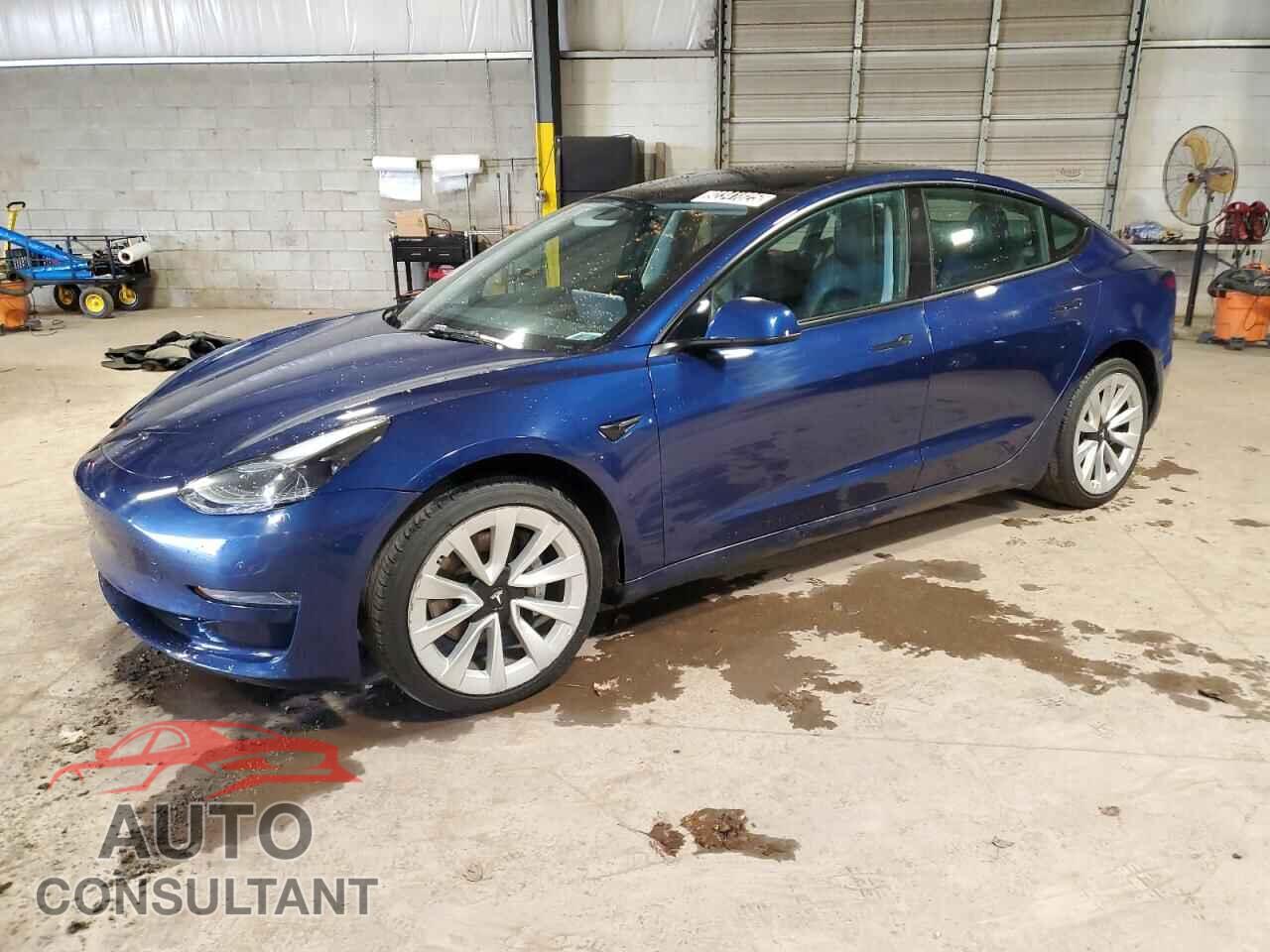TESLA MODEL 3 2022 - 5YJ3E1EA5NF371069