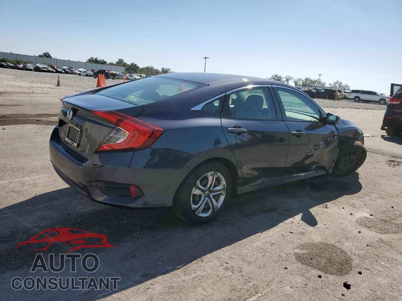 HONDA CIVIC 2018 - 19XFC2F54JE044382