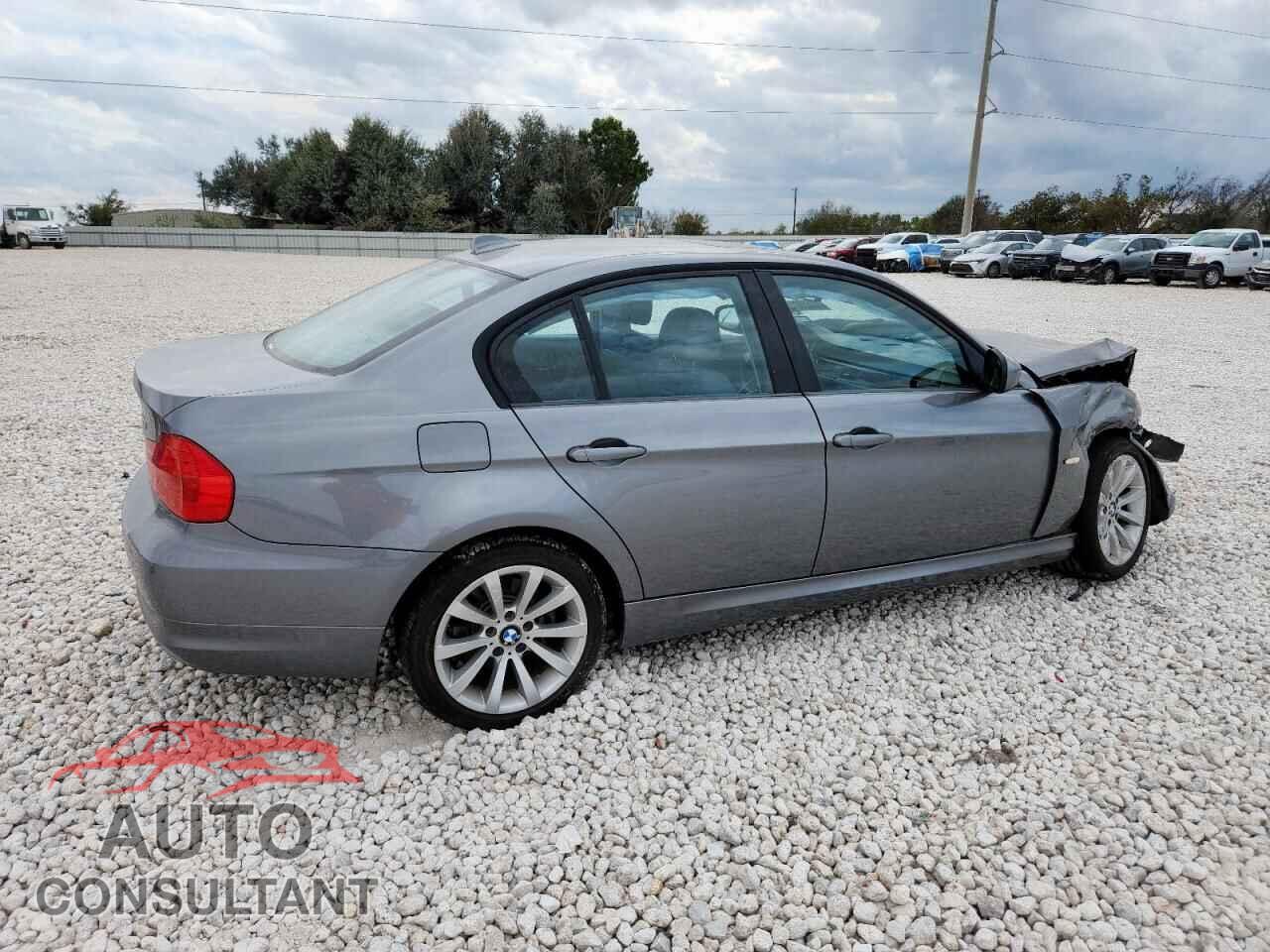 BMW 3 SERIES 2011 - WBAPH7C50BE677351