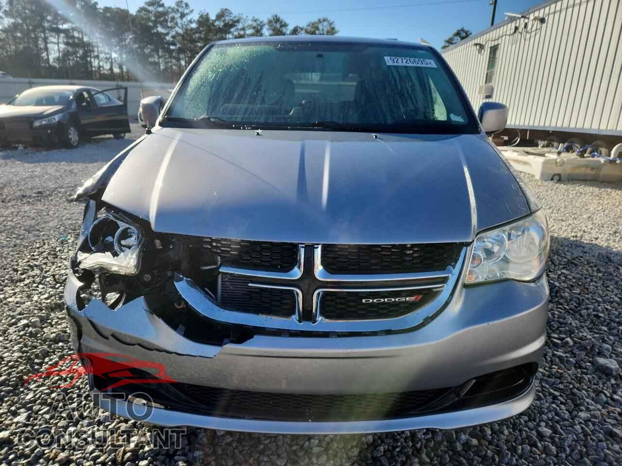 DODGE CARAVAN 2015 - 2C4RDGCG5FR744740