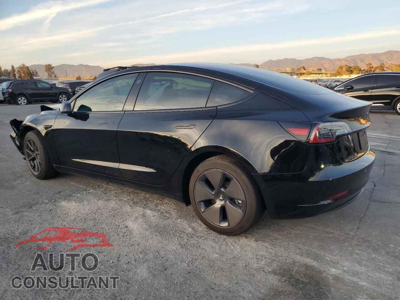 TESLA MODEL 3 2021 - 5YJ3E1EB8MF061067
