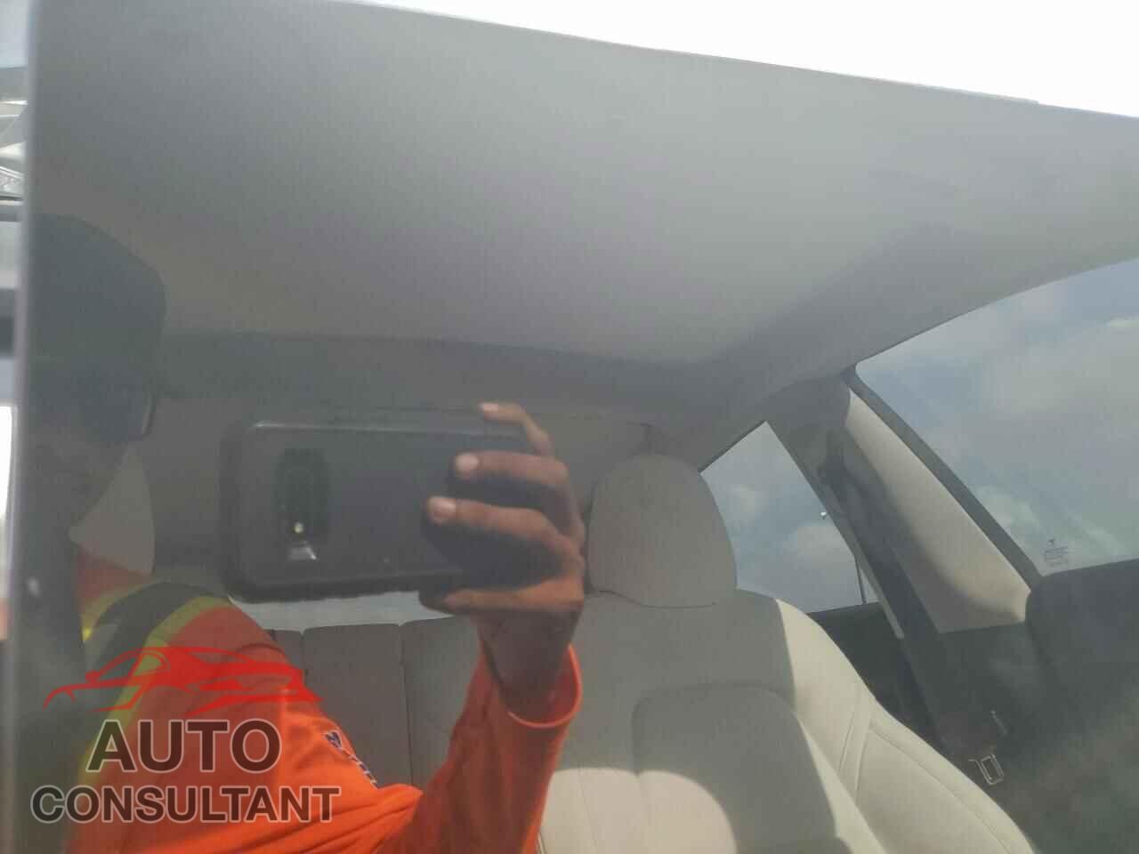 TESLA MODEL 3 2021 - 5YJ3E1EA4MF086278