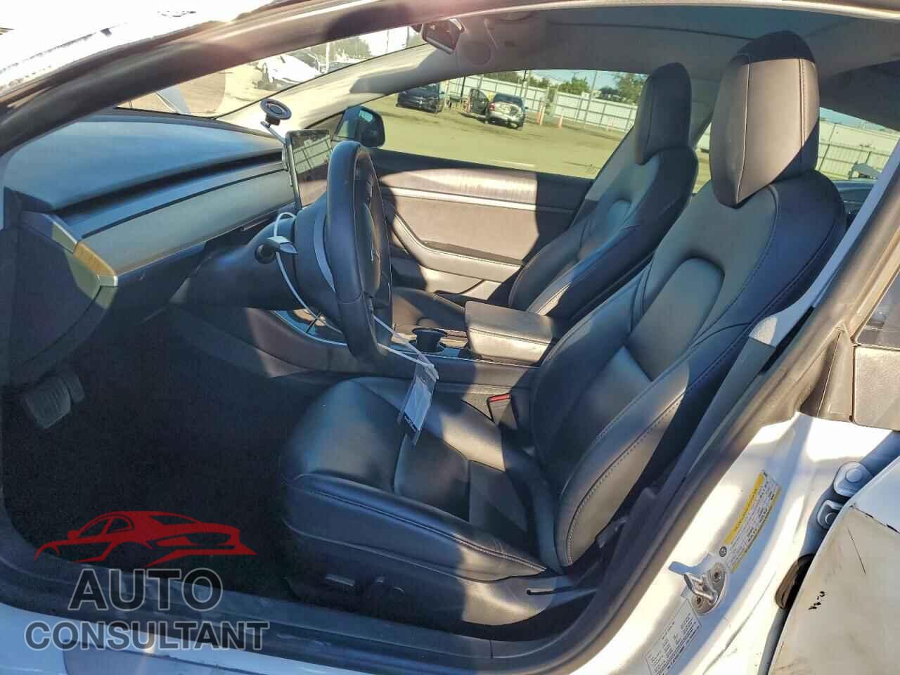 TESLA MODEL 3 2020 - 5YJ3E1EA5LF598405