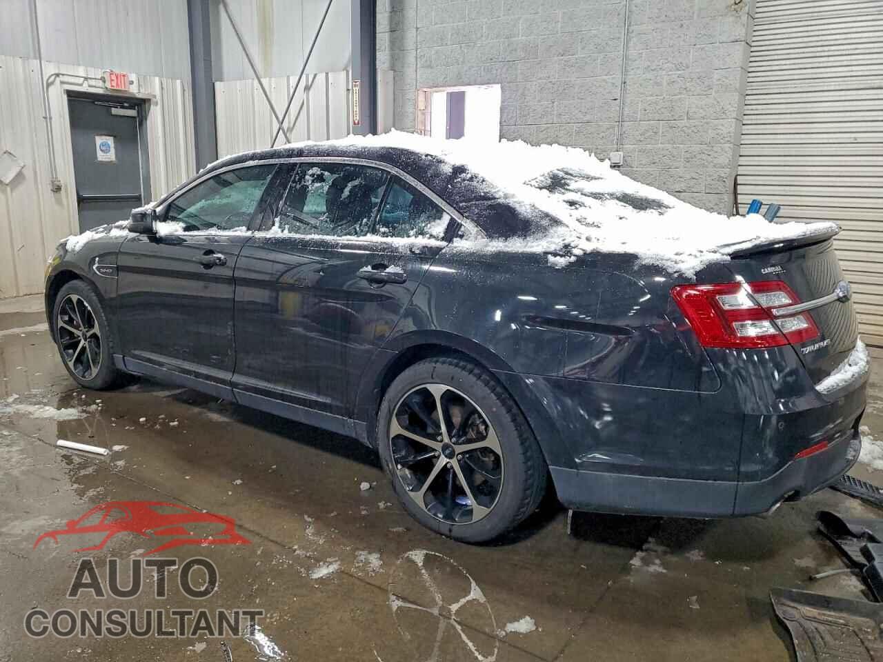 FORD TAURUS 2015 - 1FAHP2KT7FG167026