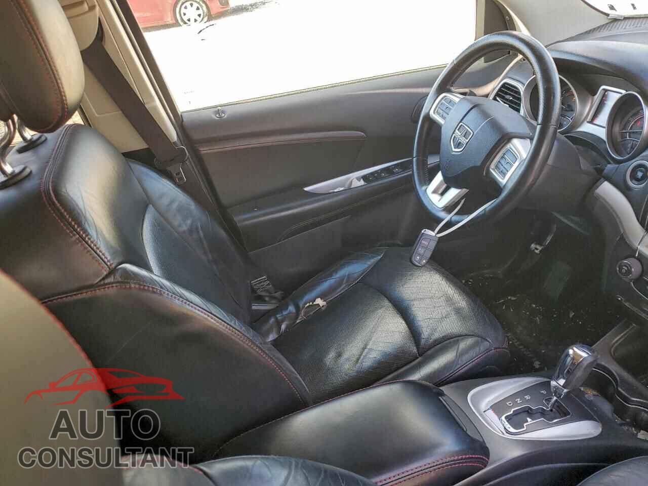 DODGE JOURNEY 2015 - 3C4PDCEG2FT510596