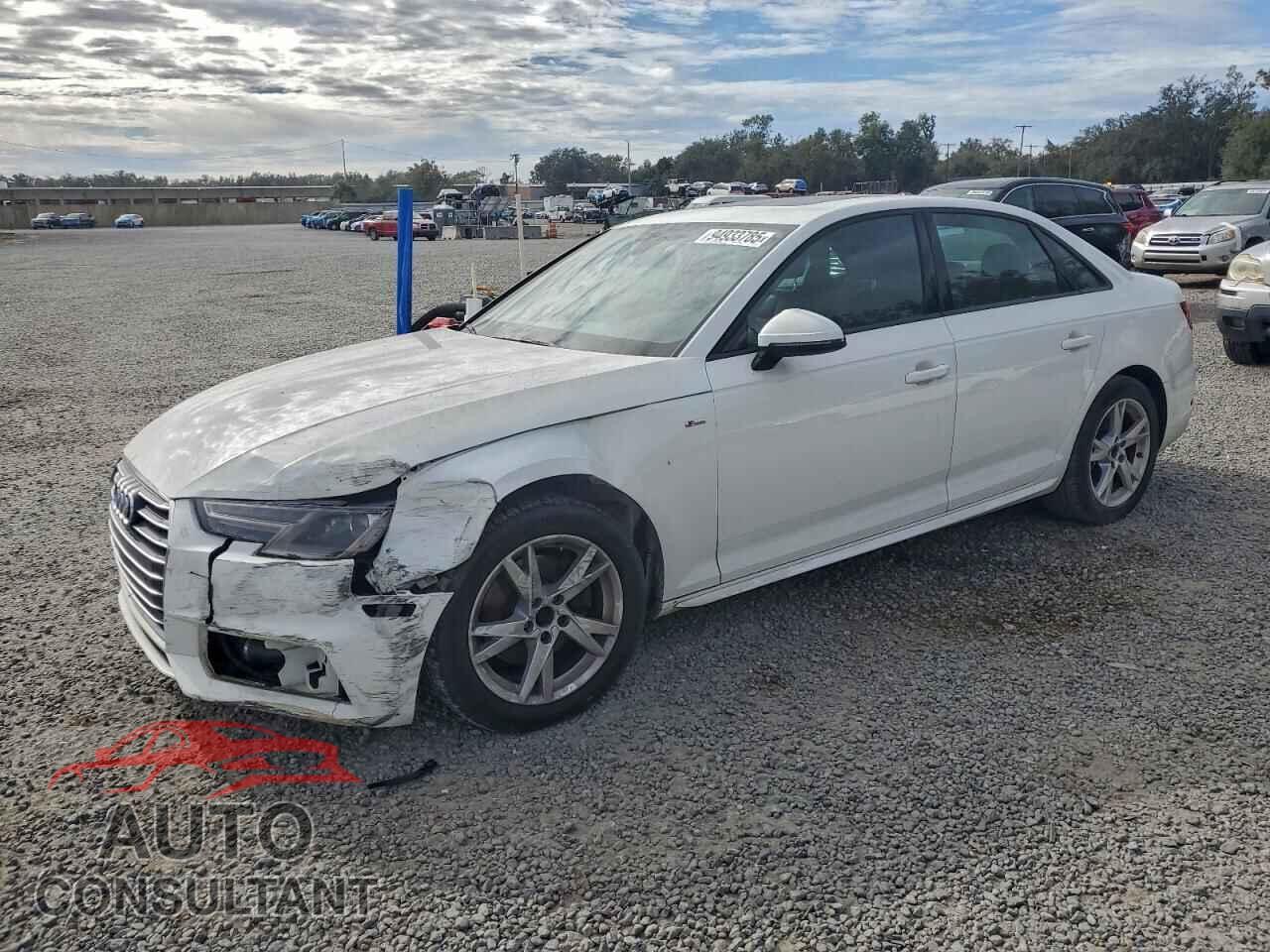 AUDI A4 2018 - WAUKMAF48JA004447