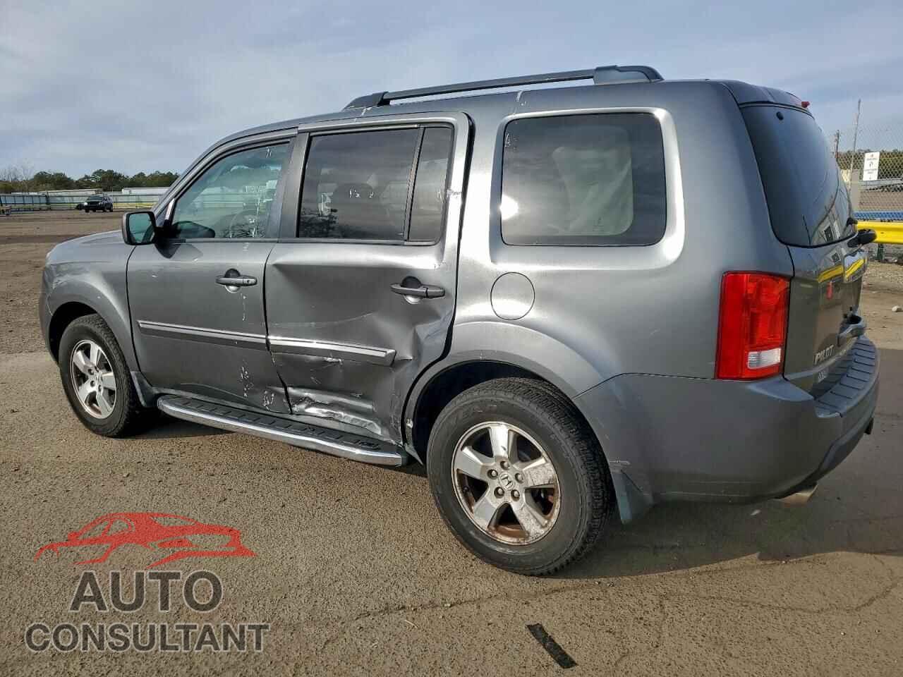 HONDA PILOT 2011 - 5FNYF4H43BB084075