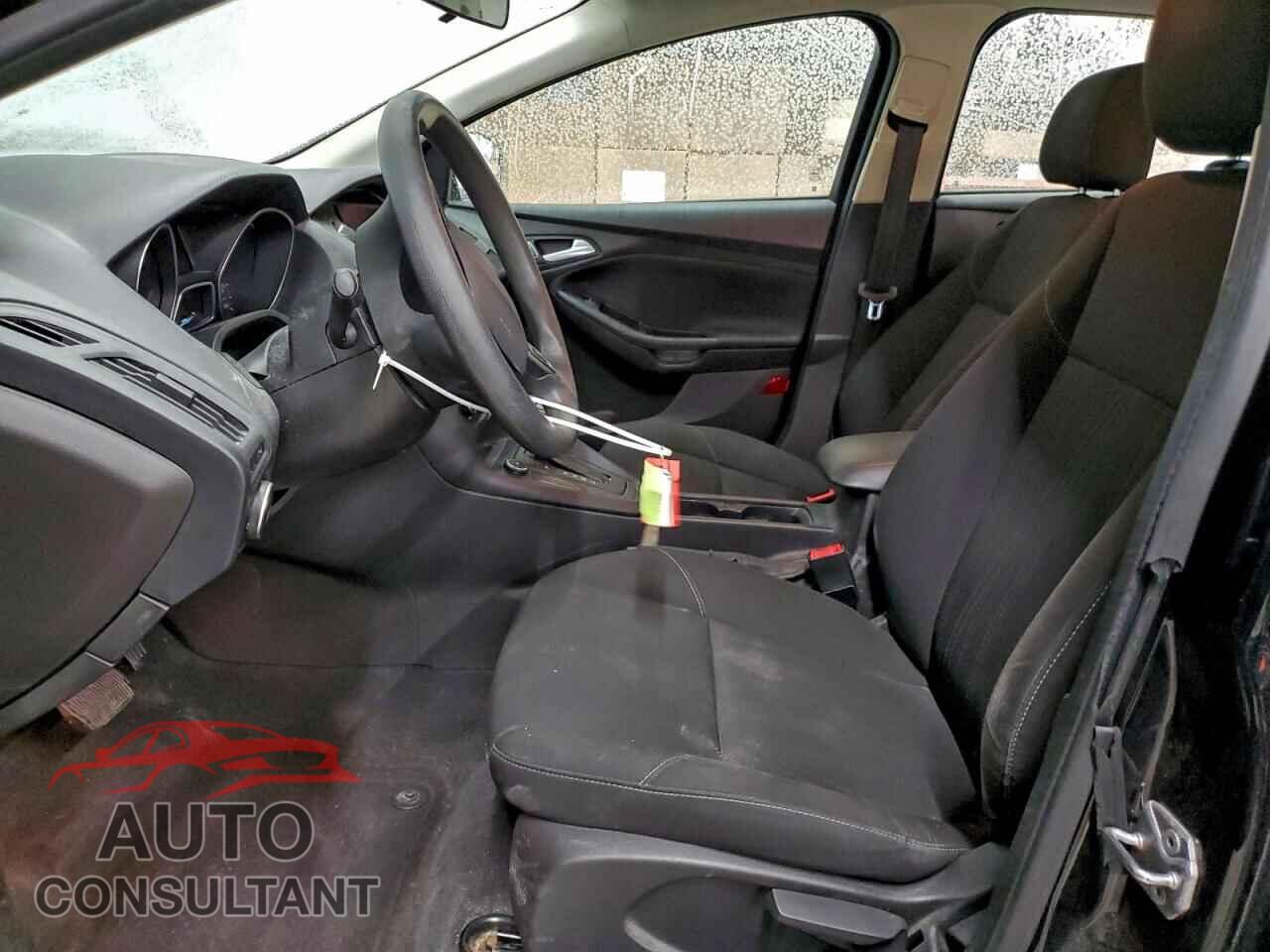 FORD FOCUS 2016 - 1FADP3F21GL385123