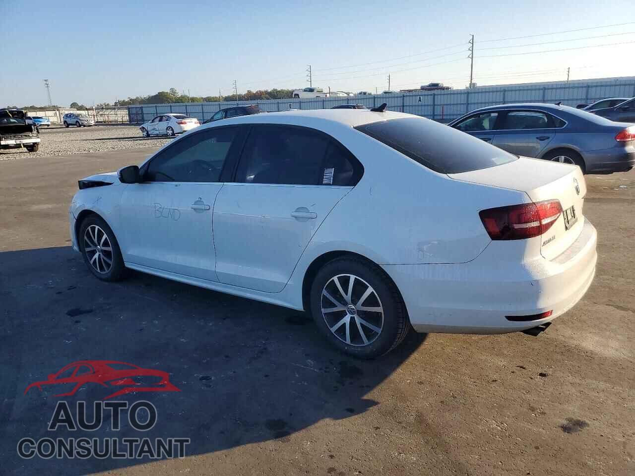VOLKSWAGEN JETTA 2017 - 3VWDB7AJ8HM369190