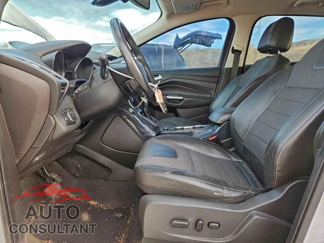 FORD ESCAPE 2013 - 1FMCU9J92DUC45802