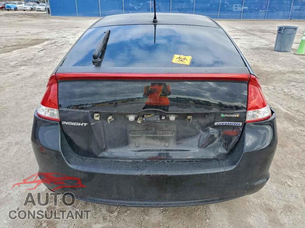 HONDA INSIGHT 2011 - JHMZE2H71BS011908