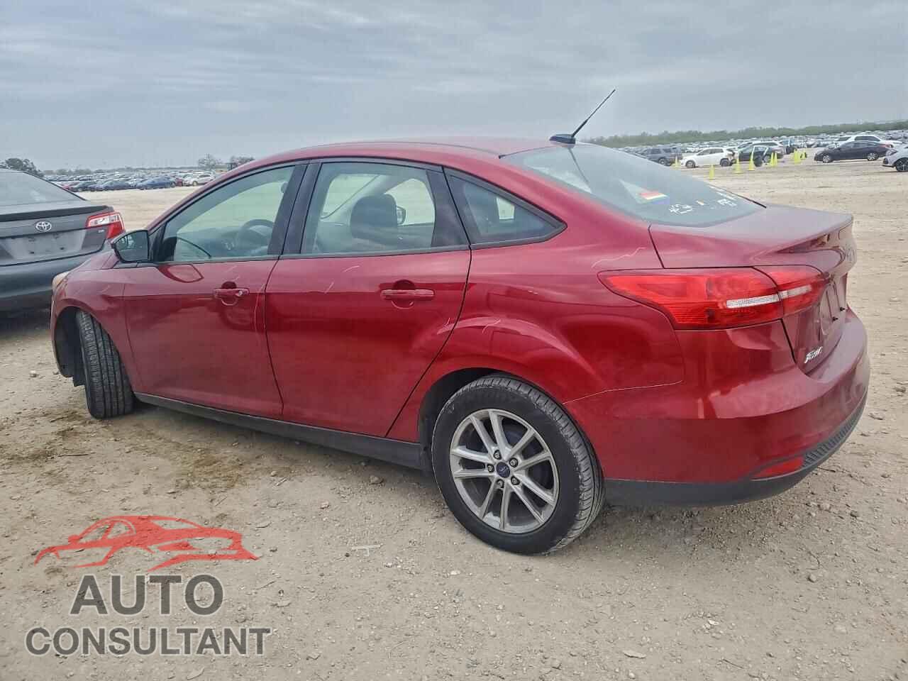 FORD FOCUS 2017 - 1FADP3F26HL295547