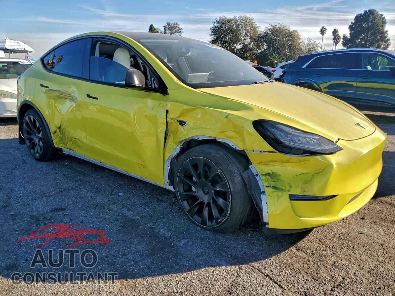 TESLA MODEL Y 2021 - 5YJYGDEE6MF162006