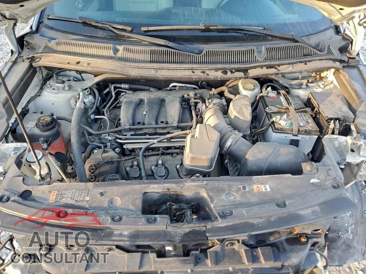 FORD EXPLORER 2018 - 1FM5K7D87JGB42388