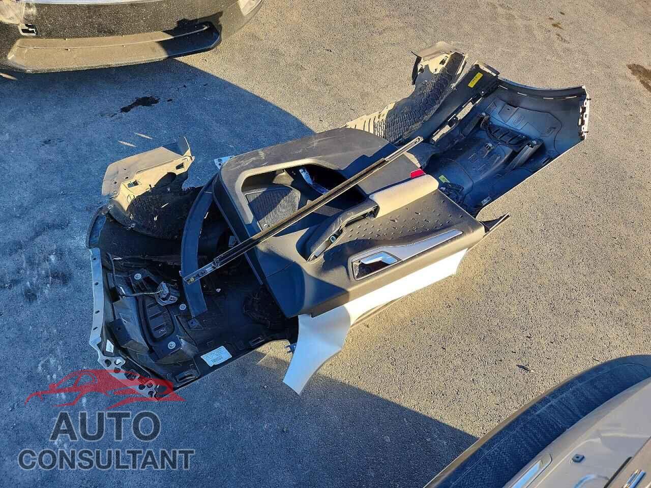 FORD ESCAPE 2020 - 1FMCU9BZXLUA56473
