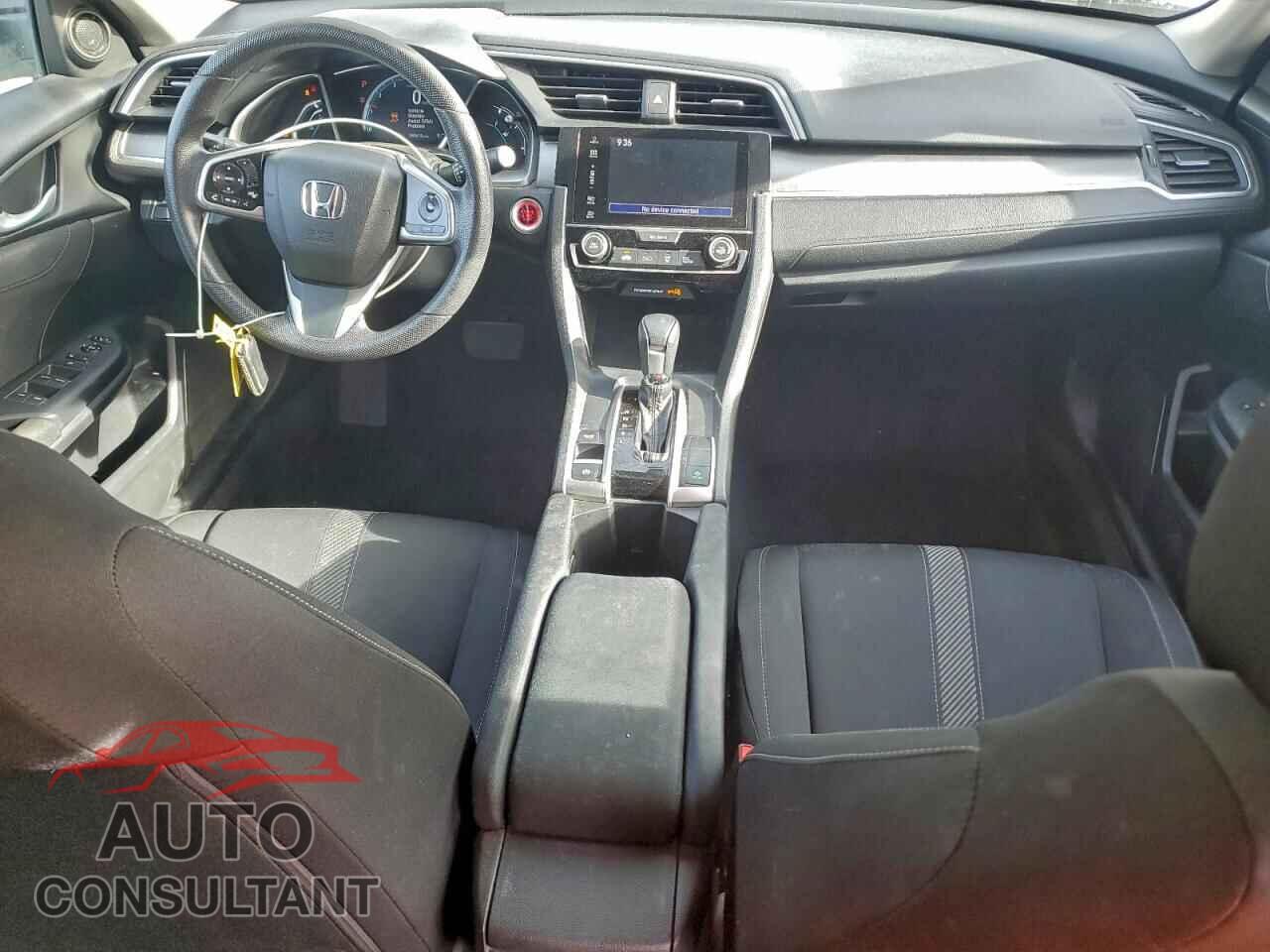 HONDA CIVIC 2018 - 2HGFC2F77JH577883
