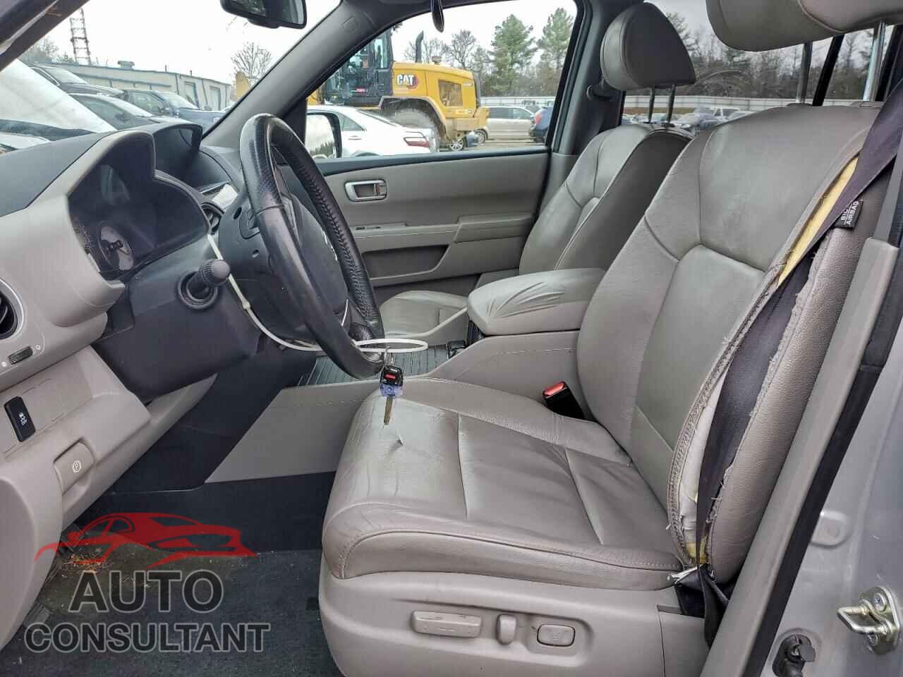 HONDA PILOT 2014 - 5FNYF4H70EB050741