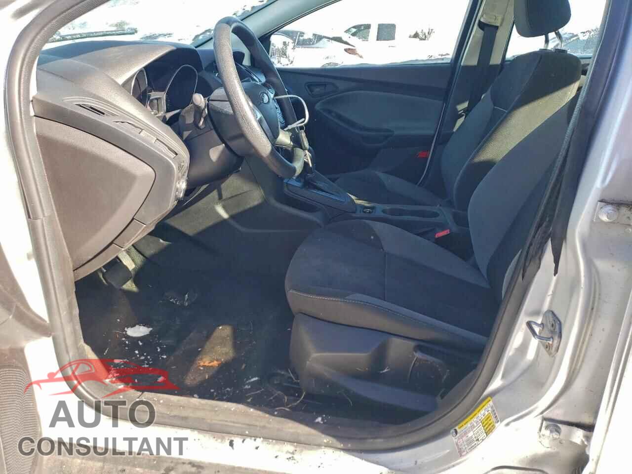 FORD FOCUS 2014 - 1FADP3E27EL114341