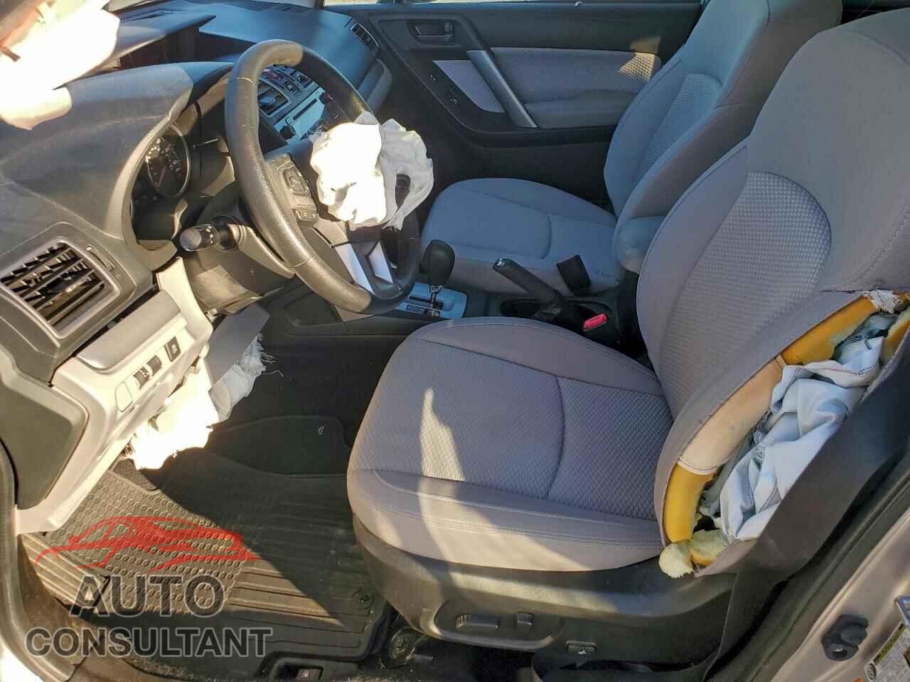 SUBARU FORESTER 2017 - JF2SJADCXHH405653