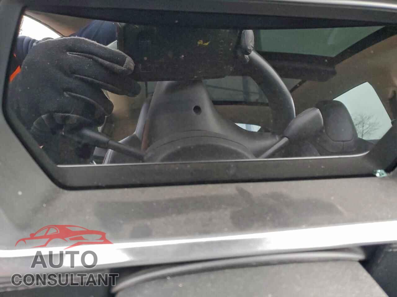 TESLA MODEL S 2012 - 5YJSA1DP5CFS01028