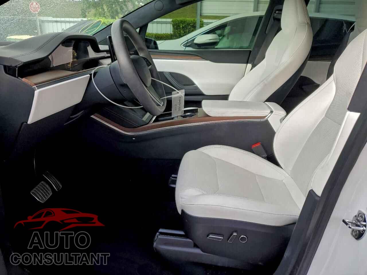 TESLA MODEL X 2023 - 7SAXCBE59PF429299