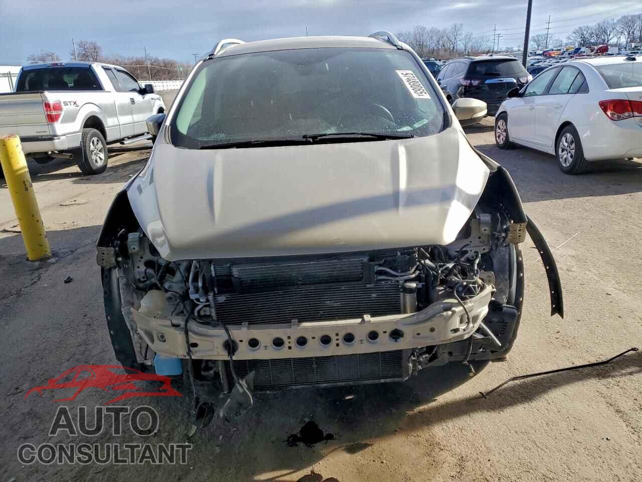 FORD ESCAPE 2017 - 1FMCU0JD6HUB42226