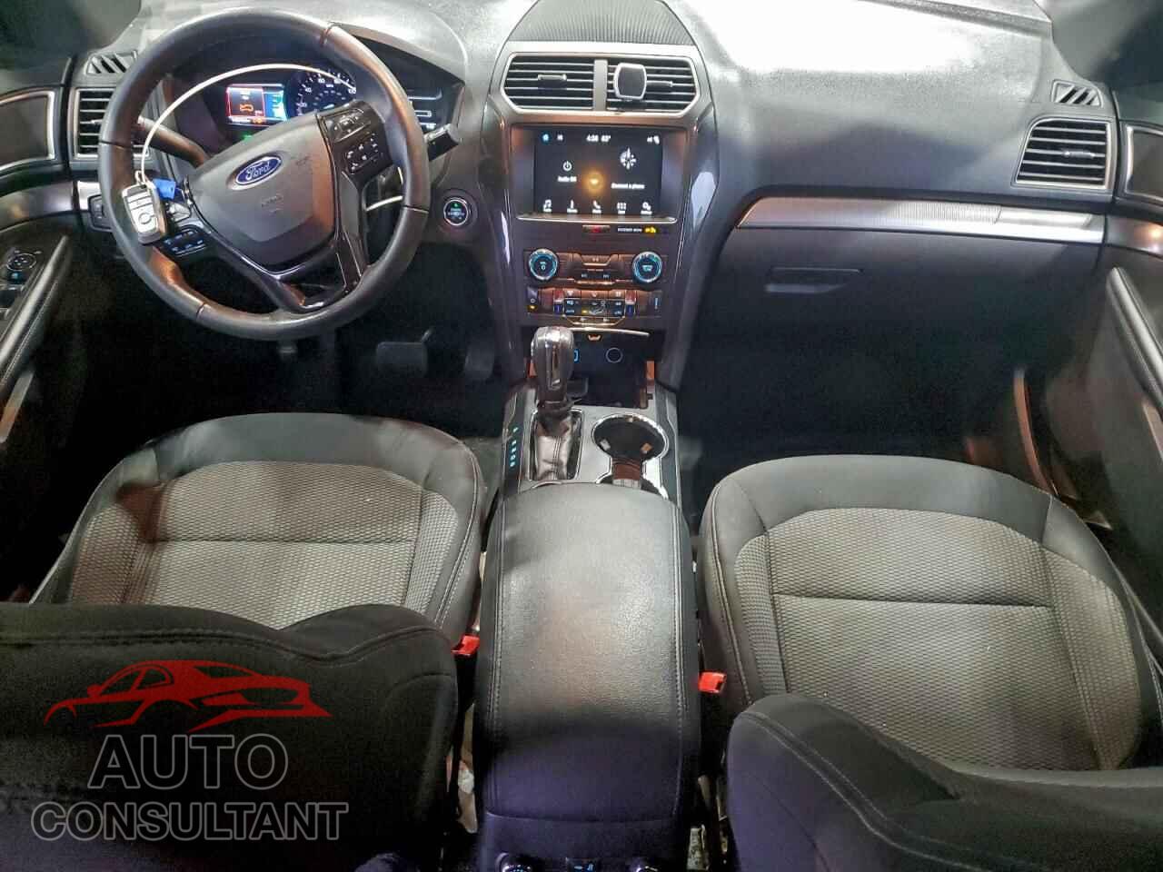 FORD EXPLORER 2018 - 1FM5K7D80JGB26629