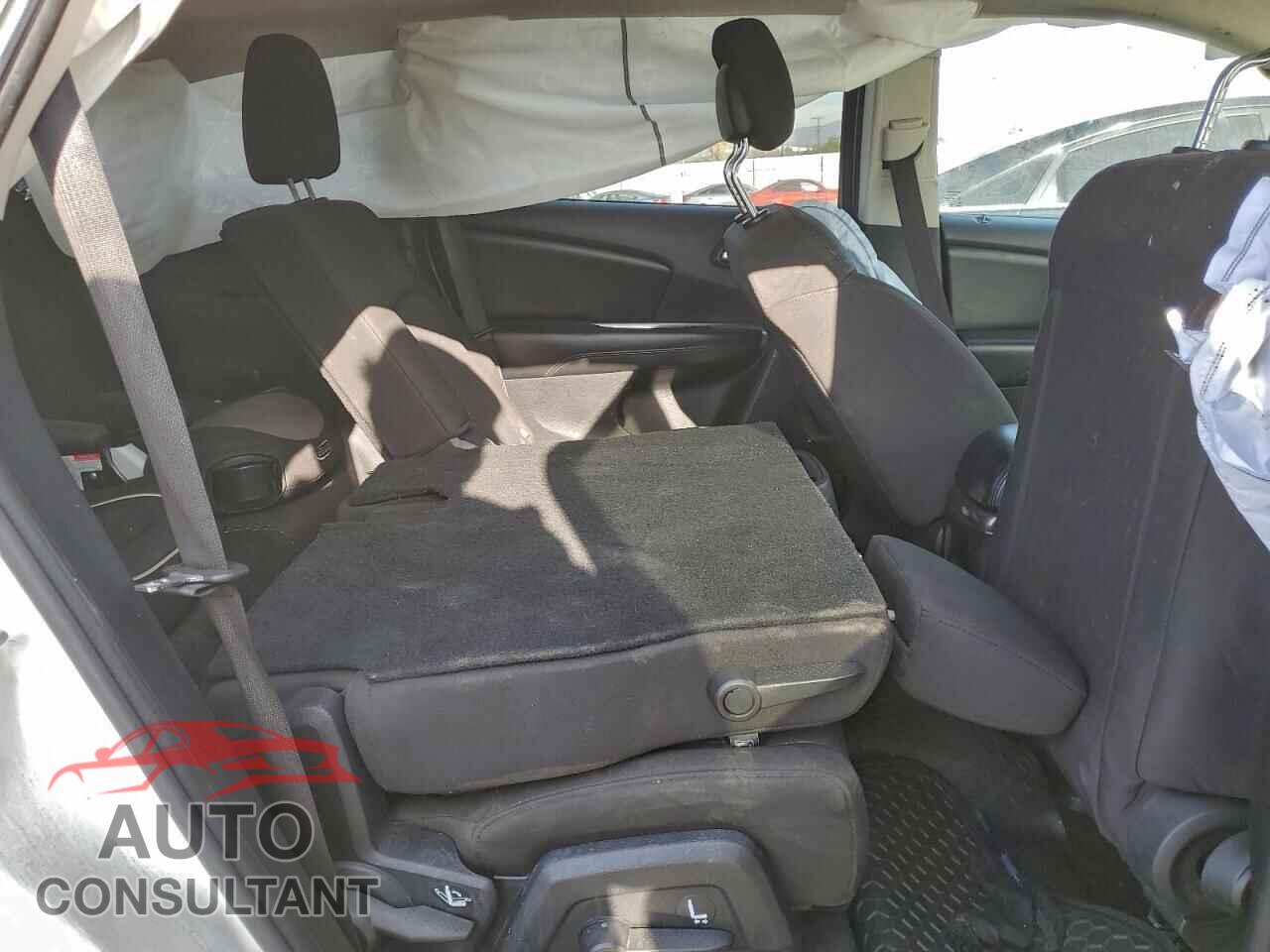 DODGE JOURNEY 2017 - 3C4PDCBB0HT562529