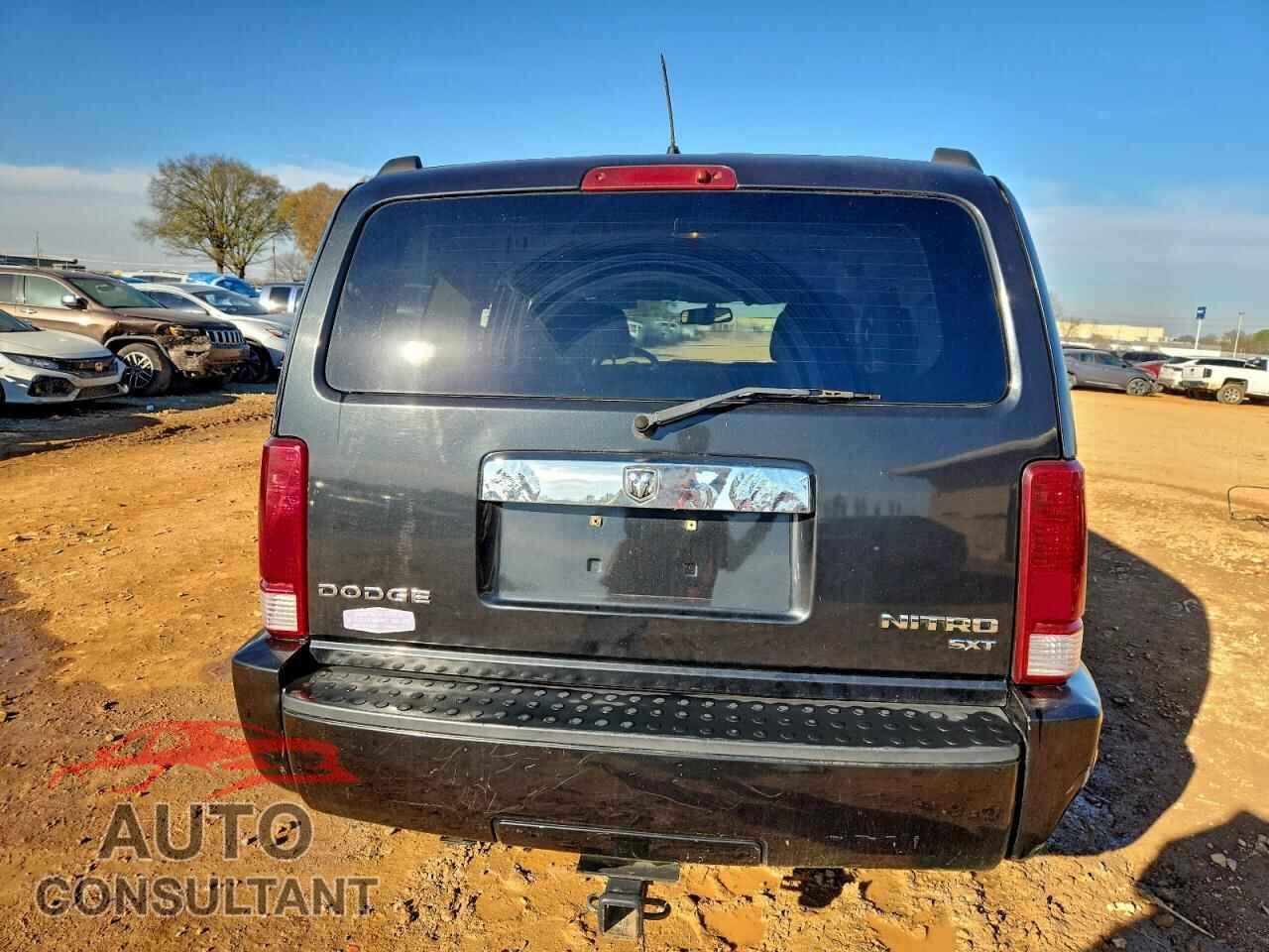 DODGE NITRO 2011 - 1D4PT5GK6BW545004