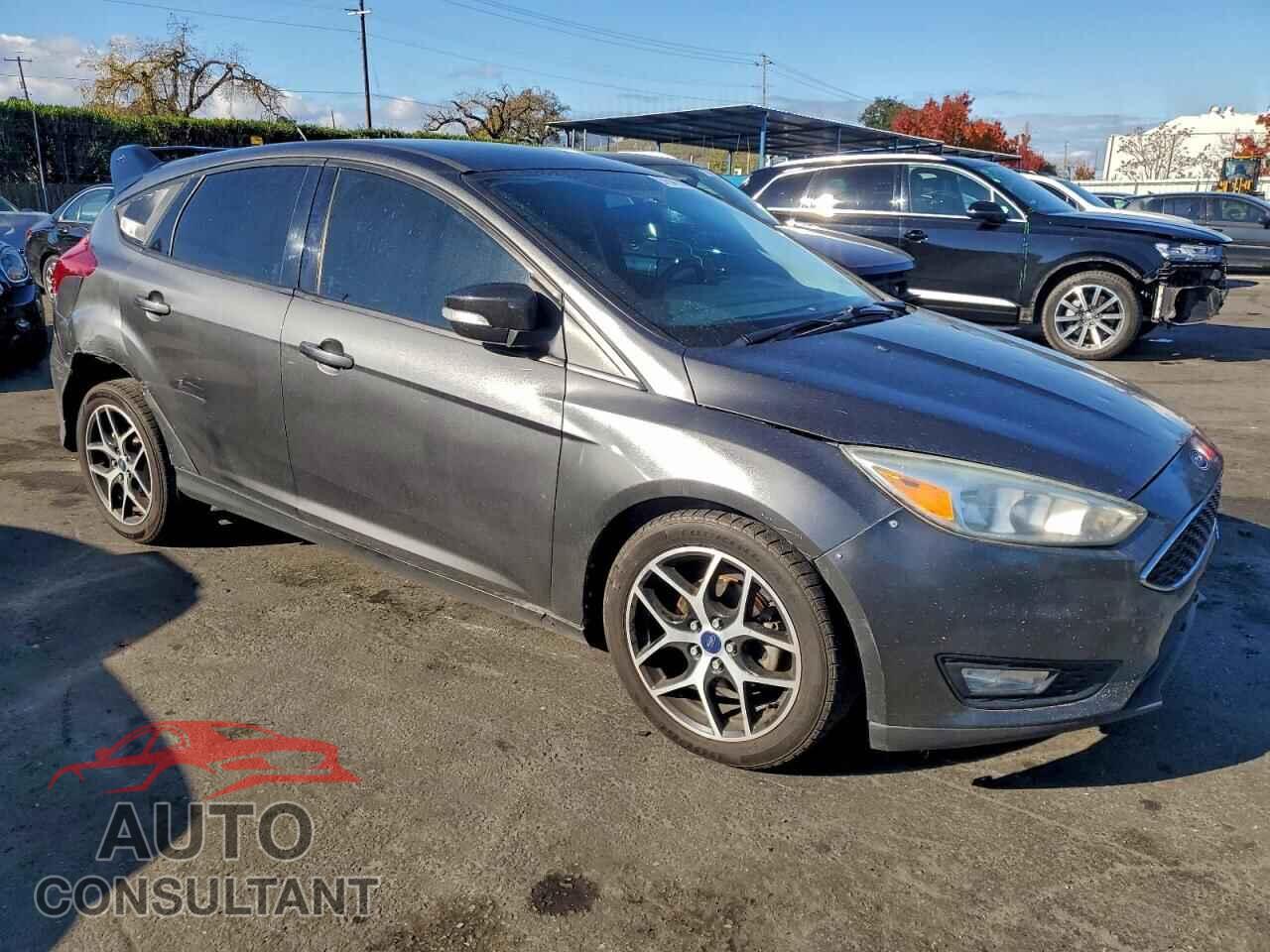 FORD FOCUS 2016 - 1FADP3K20GL360123