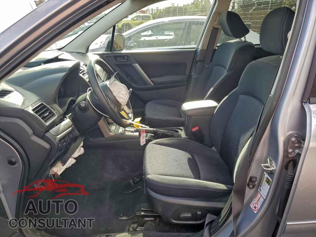 SUBARU FORESTER 2018 - JF2SJAGC7JH487942
