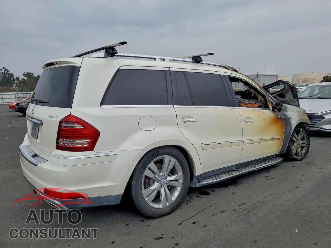 MERCEDES-BENZ GL-CLASS 2011 - 4JGBF7BE7BA679380