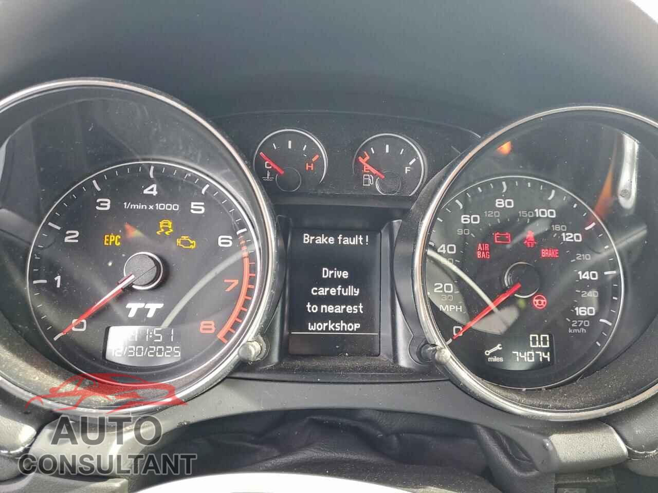 AUDI TT 2013 - TRUBFAFK4D1004712
