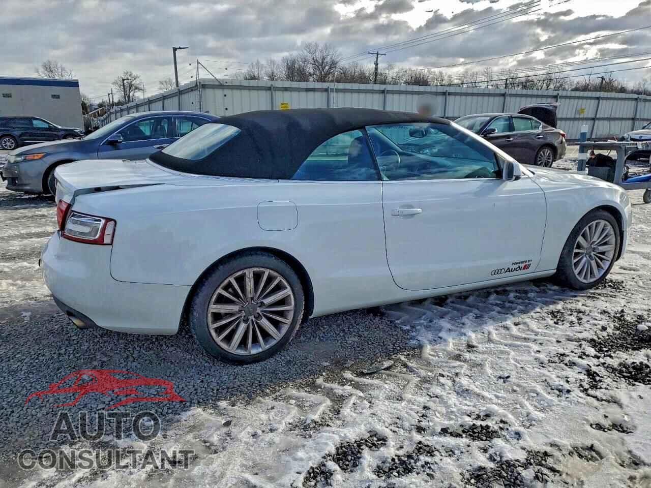 AUDI A5 2012 - WAUCFAFH3CN008998