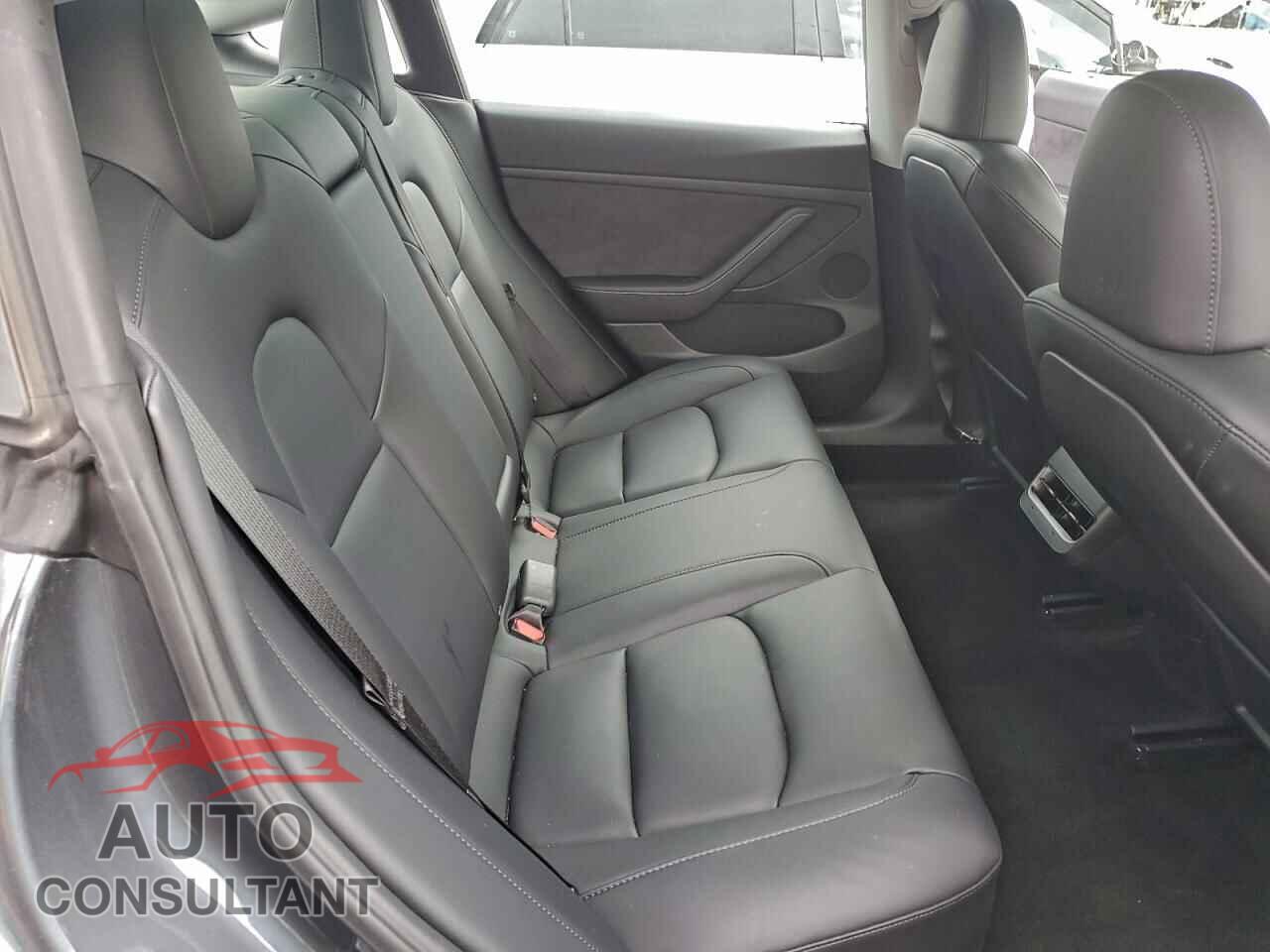 TESLA MODEL 3 2023 - 5YJ3E1EA0PF681441