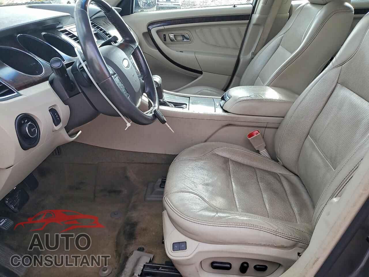 FORD TAURUS 2012 - 1FAHP2FW7CG106033